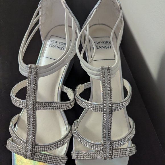 Dazzling Silver Women's Heels - Picture 2 of 6